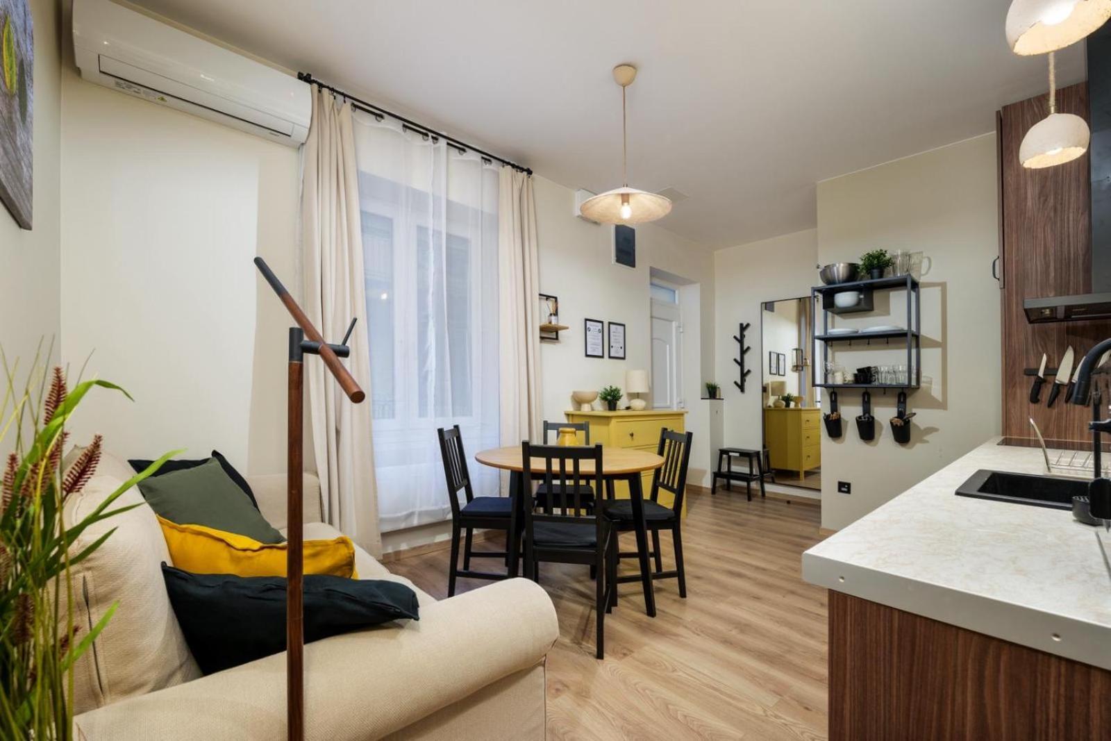 Secret Cave Premium Central Apartment Budapest Eksteriør bilde